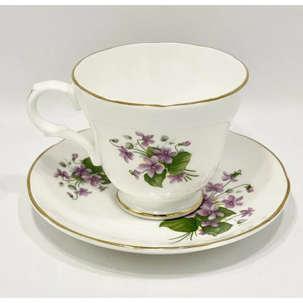 Crown Trent Staffordshire Fine Bone China Teacup & Saucer Lilacs Floral Purple